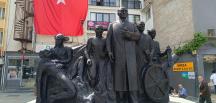Atatürk Anıtı Eski Yerine Taşınacak